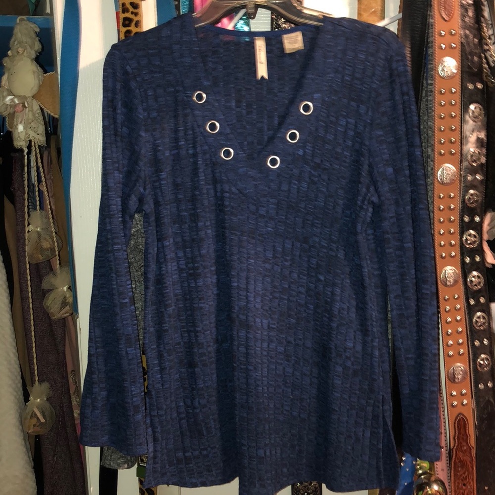 Long sleeve shirts